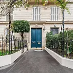 Gaston De St-Paul - Alma Marceau 2Bdr By B\'Your Home